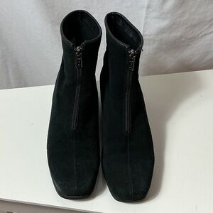 La CANADIENNE Black Suede Ankle Boots